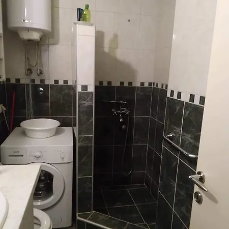 Oz Single Apartment